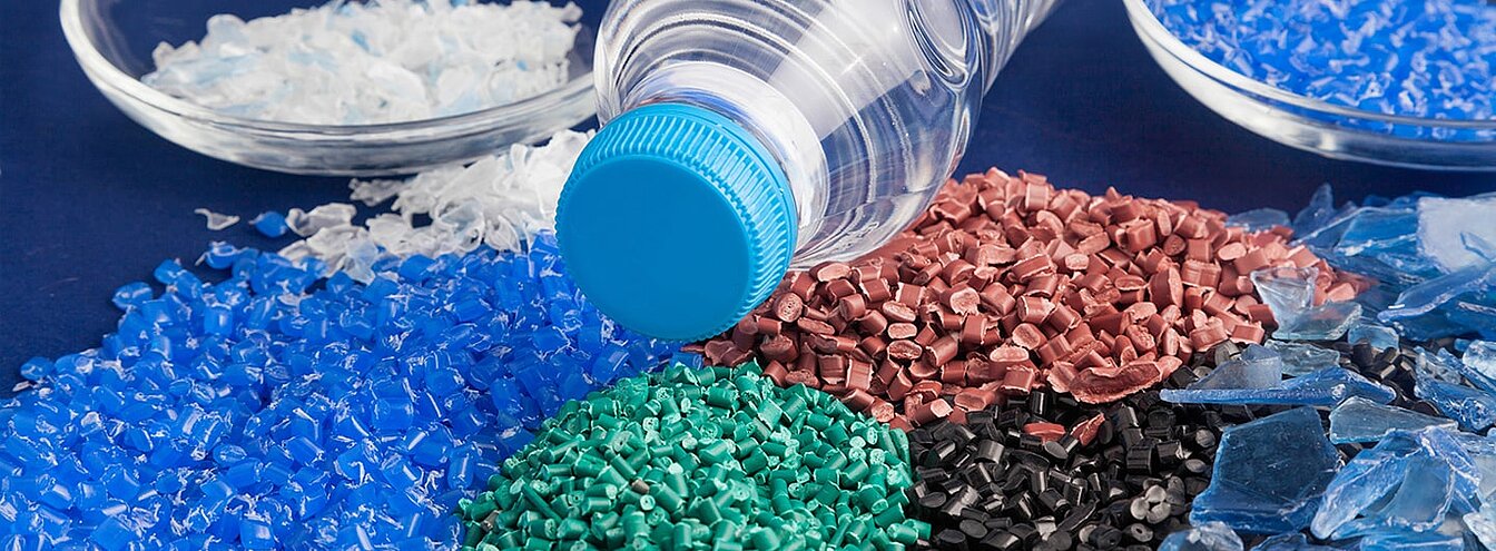 Industrial vacuum cleaner in use in plastics processing